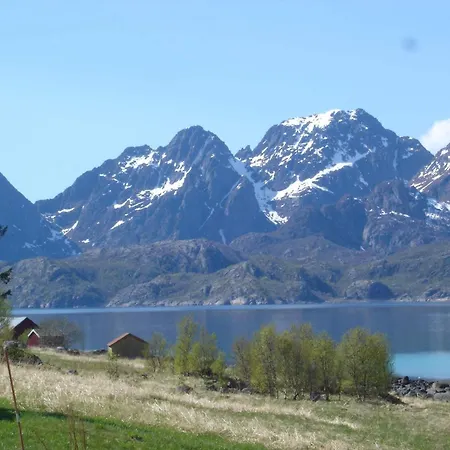 5 Person In Apartment Digermulen